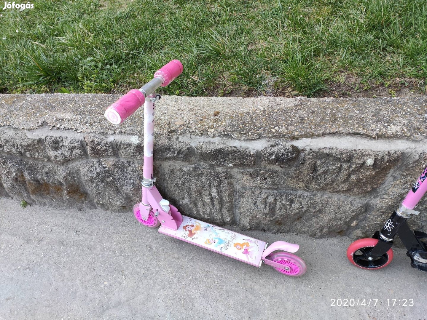 Princess lányka roller 