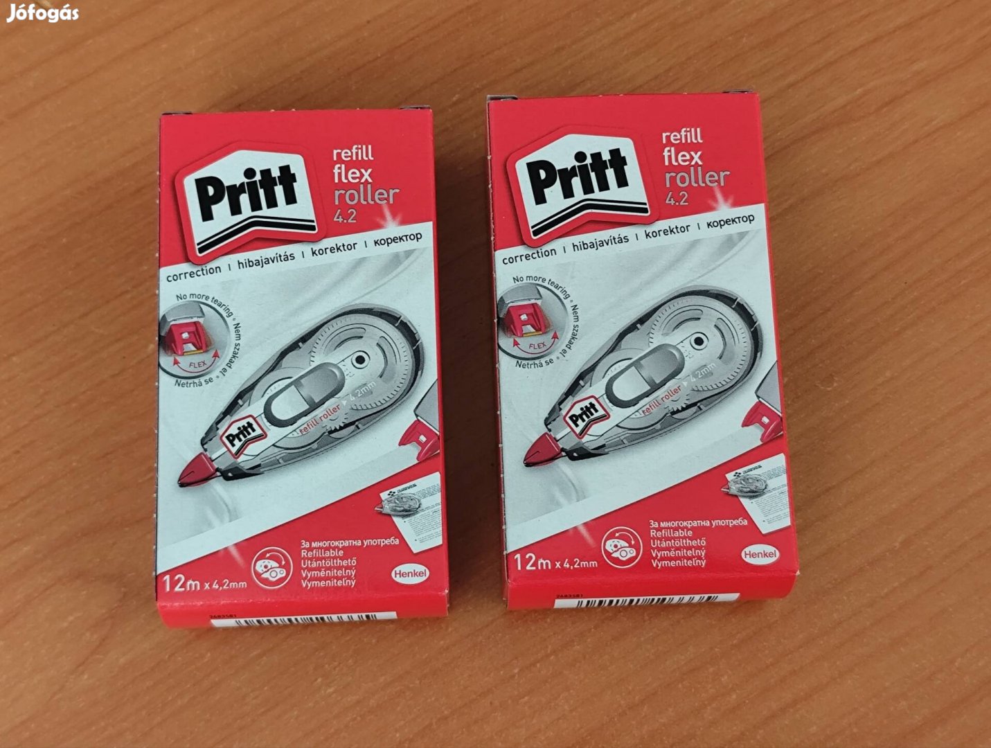 Pritt utántölthető 12 m x 4,2 mm-es hibajavító roller.