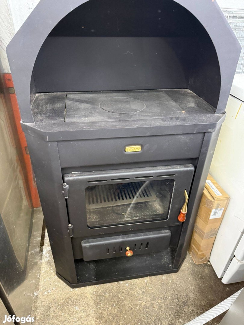 Prity W17 vízköpenyes kandalló, 15,9 7,2 kW,