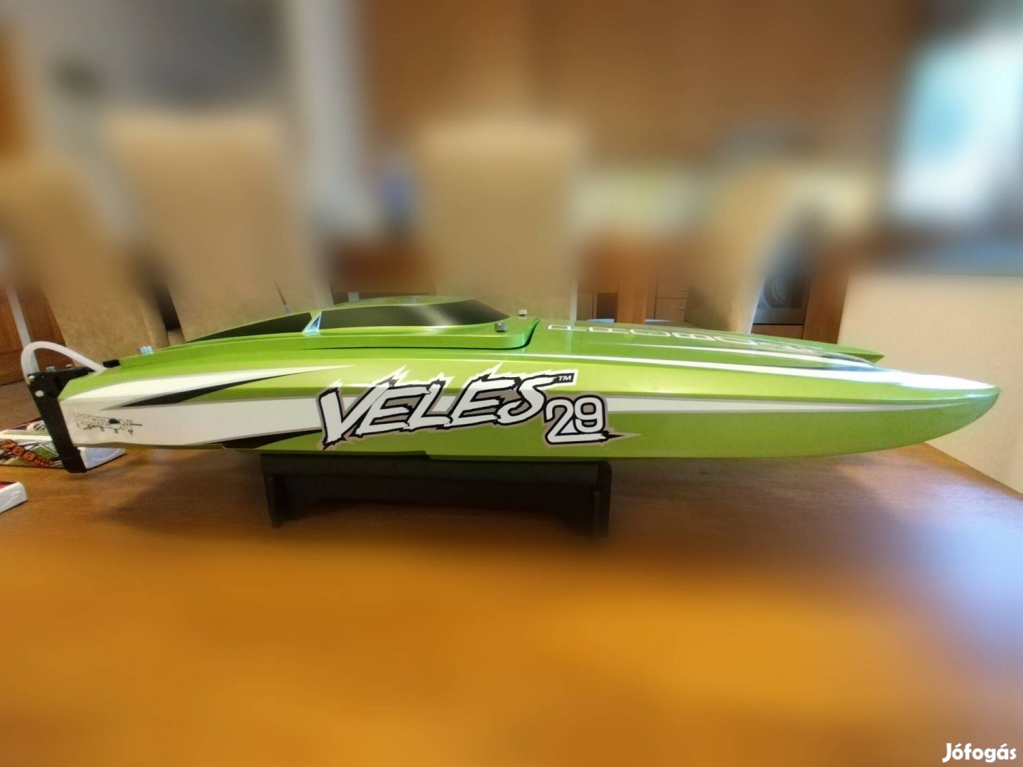 Proboat Veles 29" RC hajó