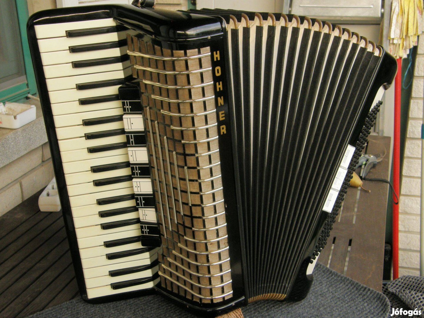 Profi Hohner piccolós 120 bassz. harmonika tangóharmonika