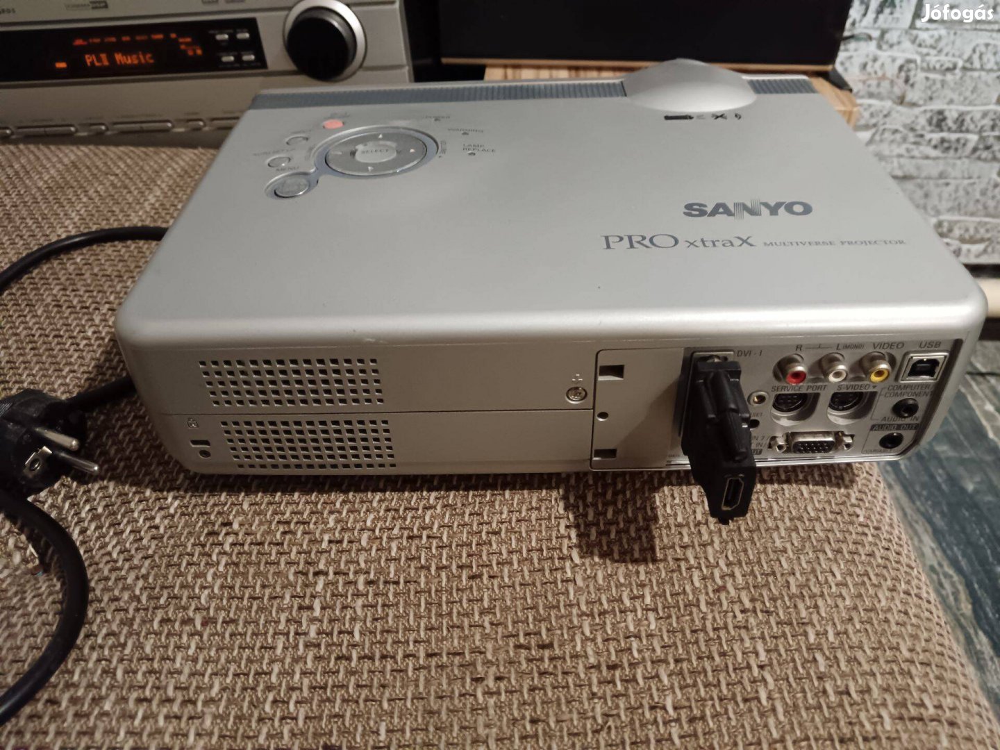 Projektor Sanyo