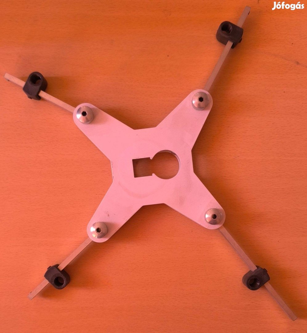 Projektor mennyezeti tartó