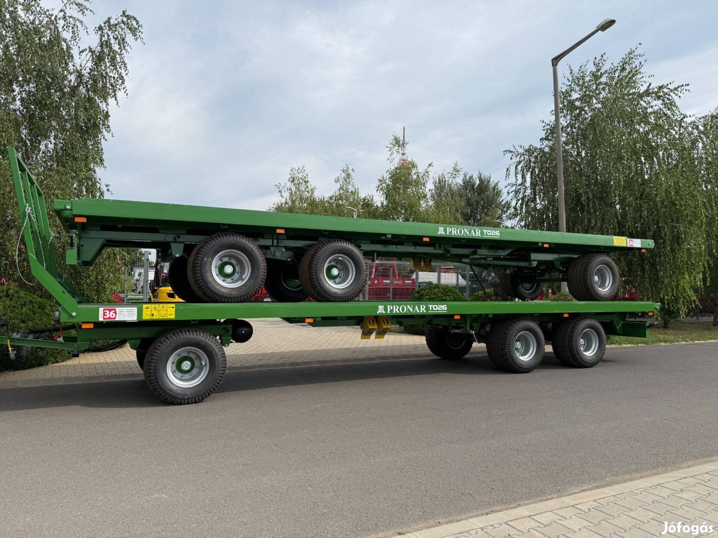 Pronár T 026 új bálaszállító készletről áremelés előtti áron !