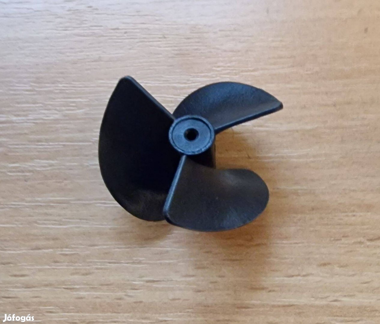 Propeller hajócsavar 40mm-es 3 lapátos 2 mm tengely RC hajó