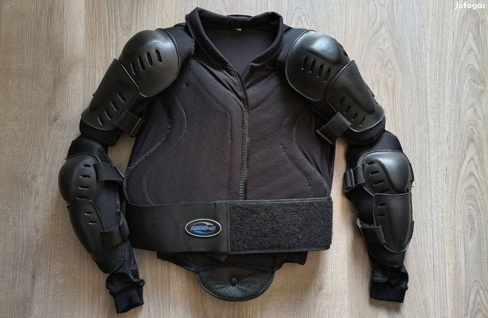 Protektoring újszerű állapotban