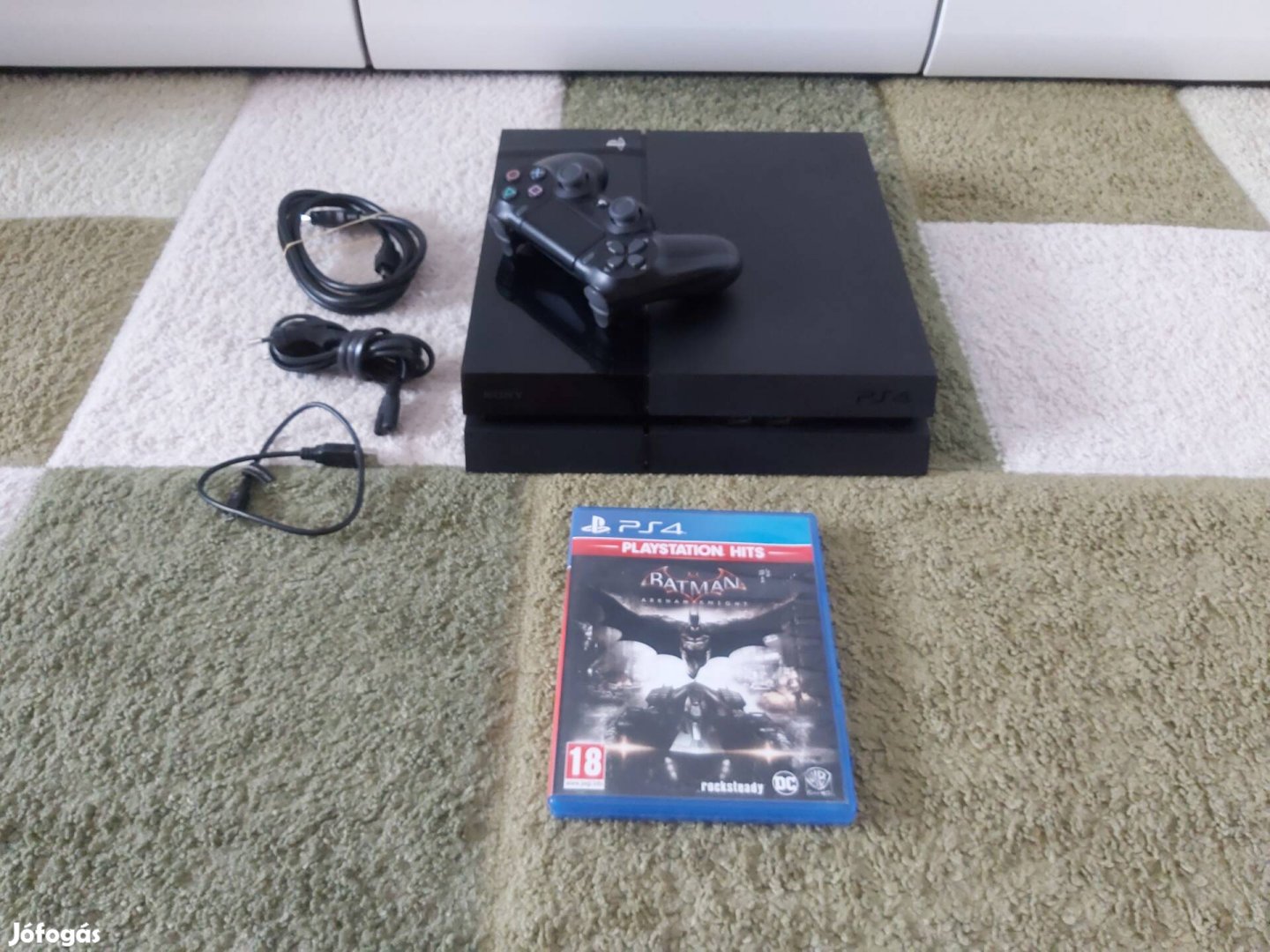 Ps4 Playstation 4 500GB Tartozékaival + Batman Játéklemez 