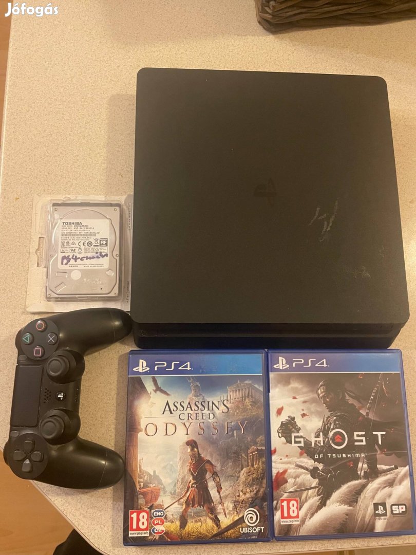 Ps4 Slim (2db játékkal)