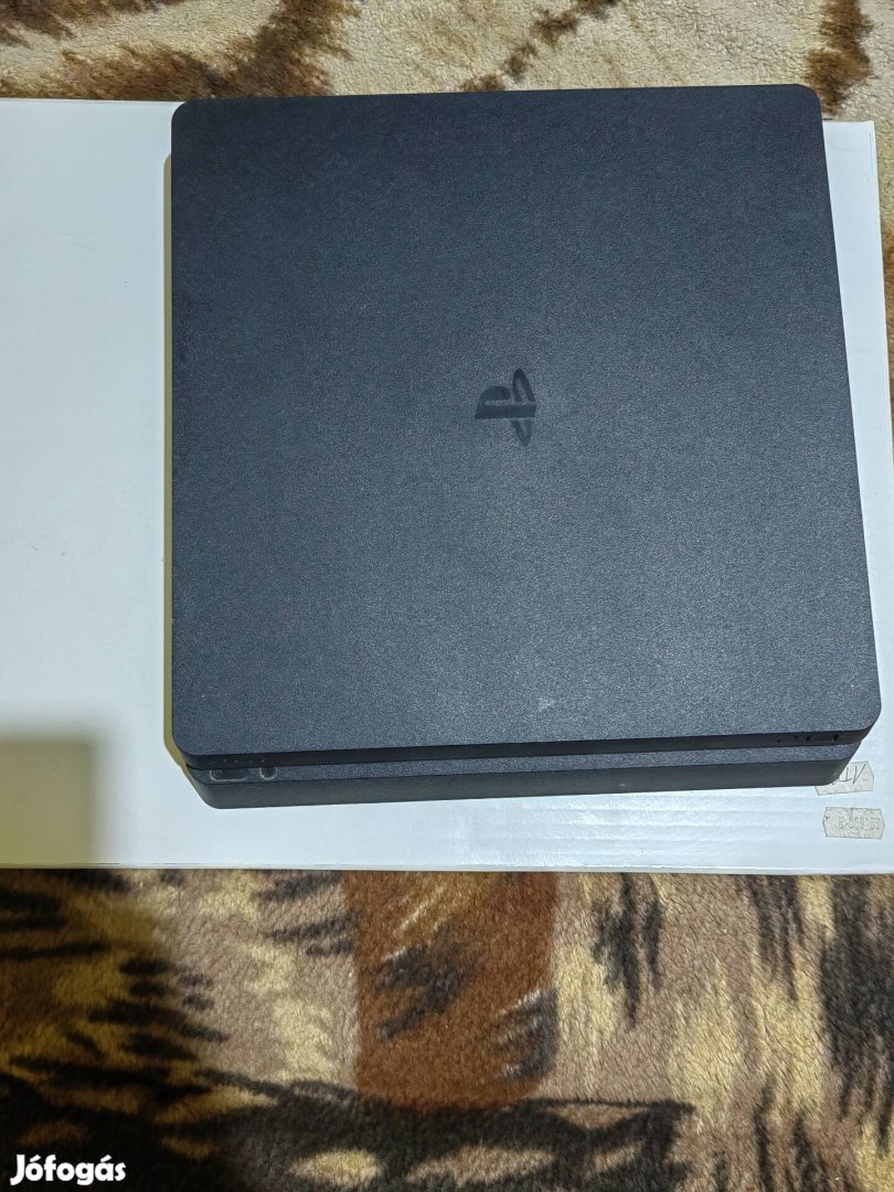 Ps4 pro 1 Tb eladó!