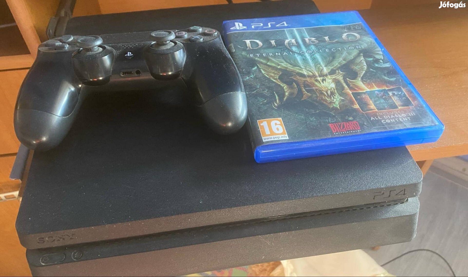 Ps4 slim 2 tb hdd,1 gyári kontroller