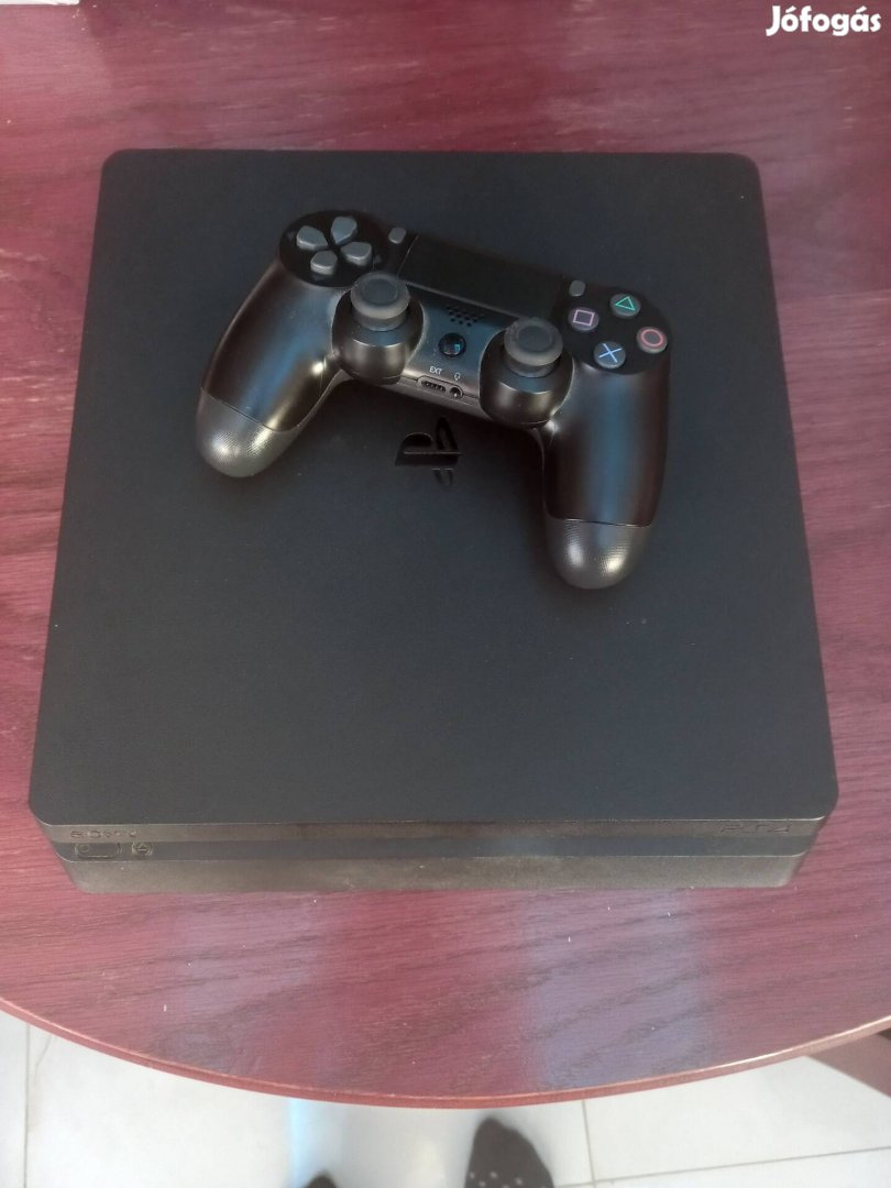 Ps4 slim konzol