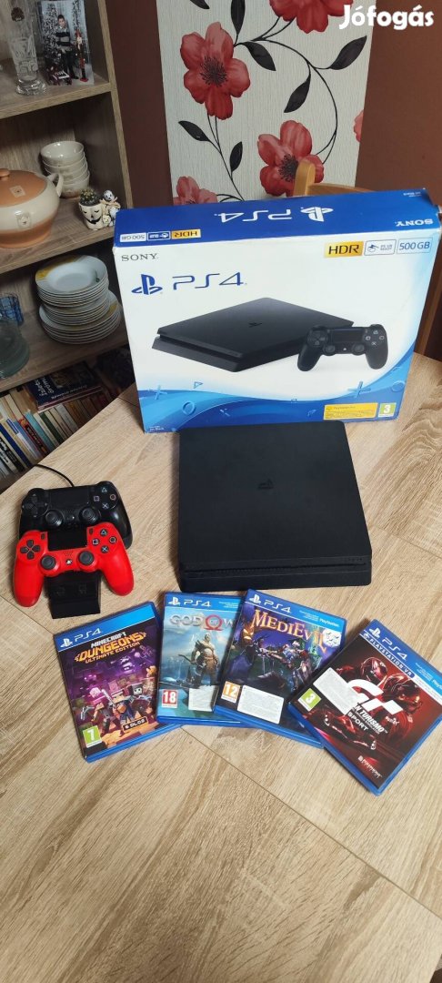 Ps4 slim konzol