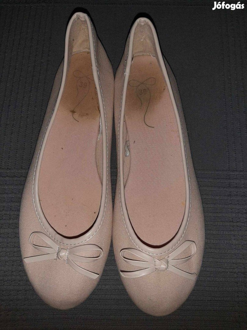 Púder balerina cipő 39