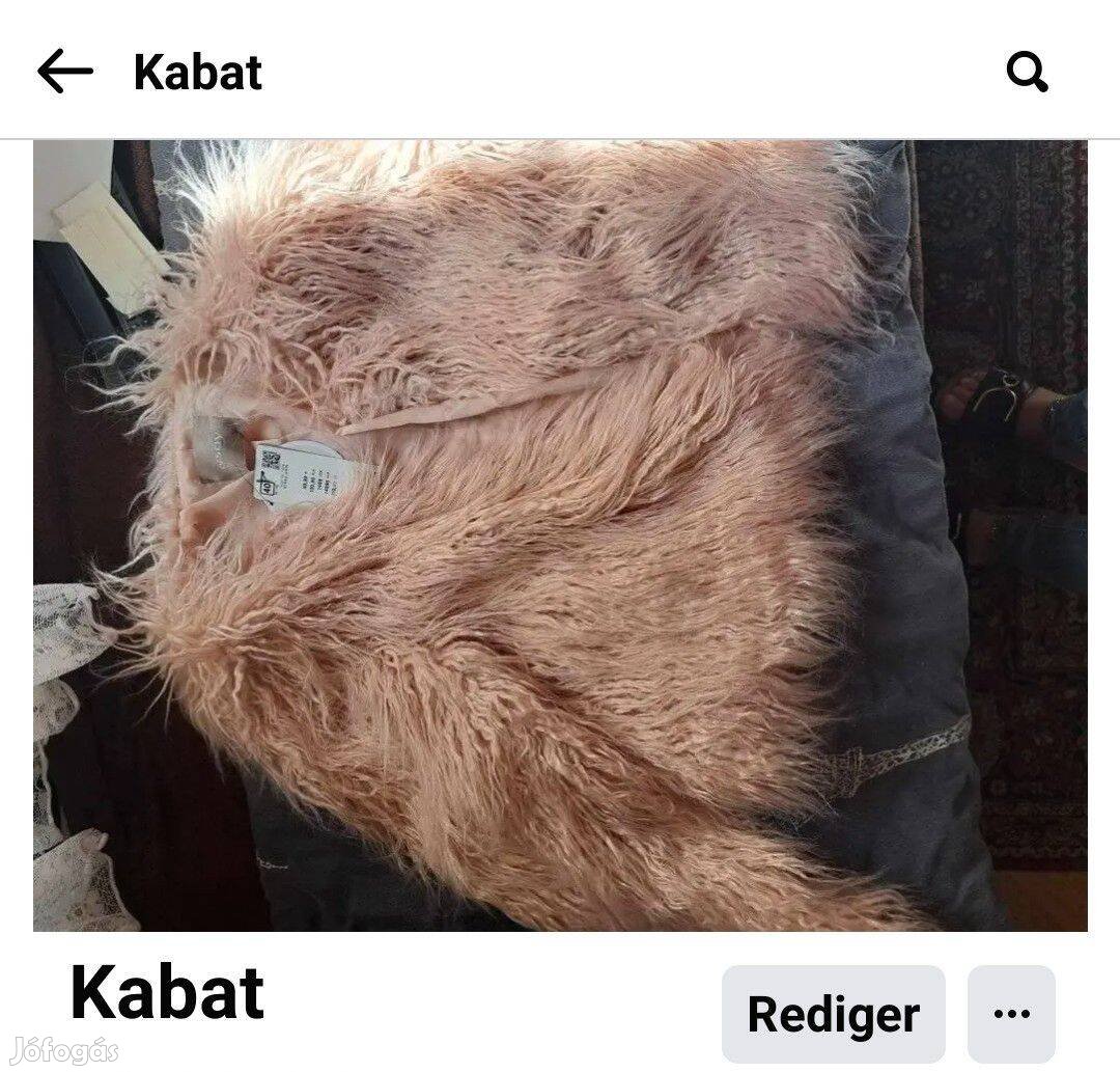 Puderes szőrmes kabát