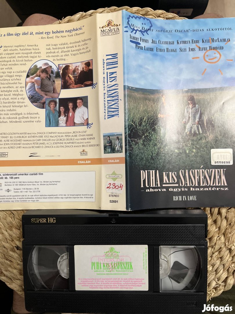 Puha kis sasfészek vhs