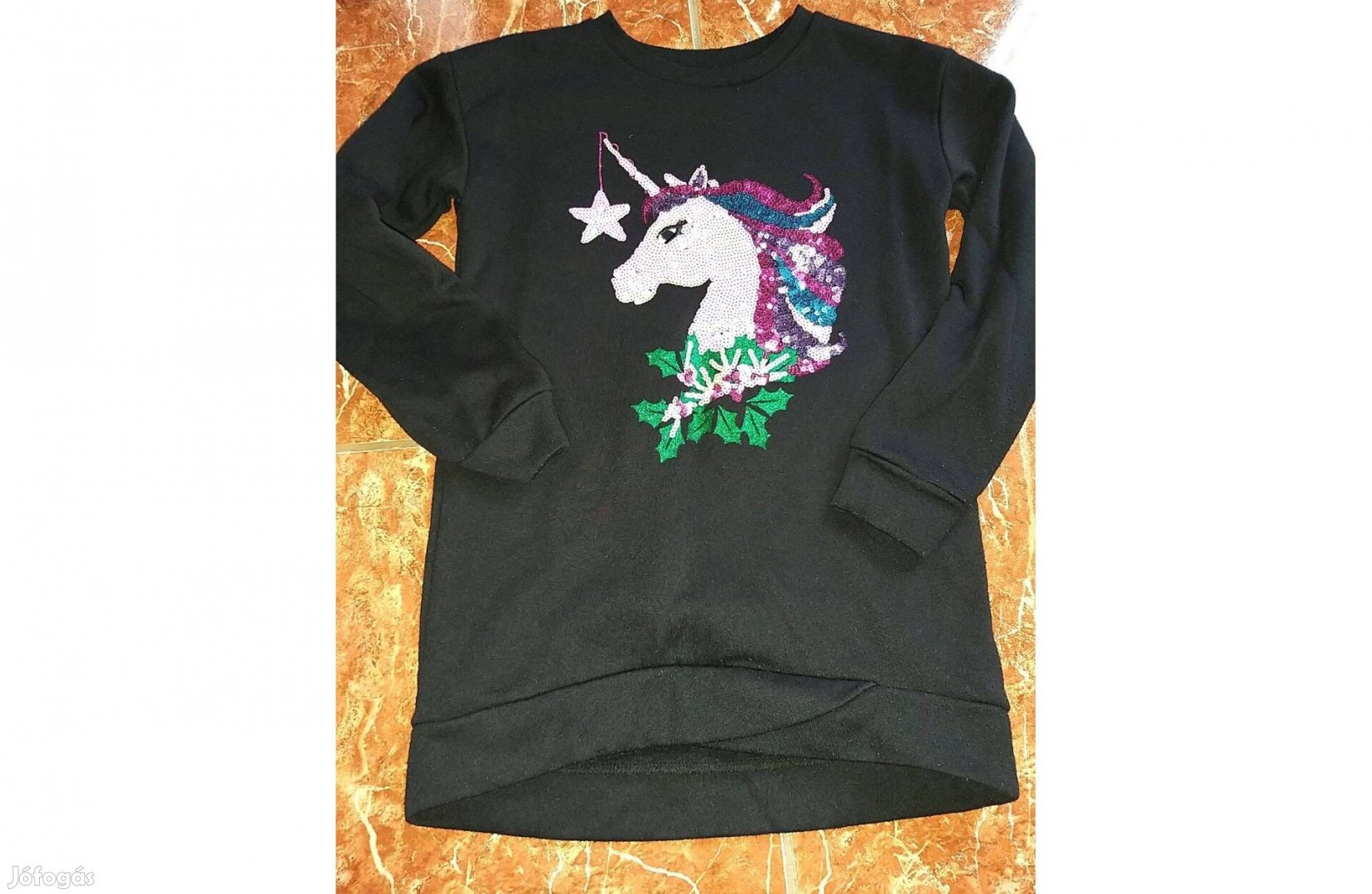 Pulóver leggings eladó, 146152-es méretben