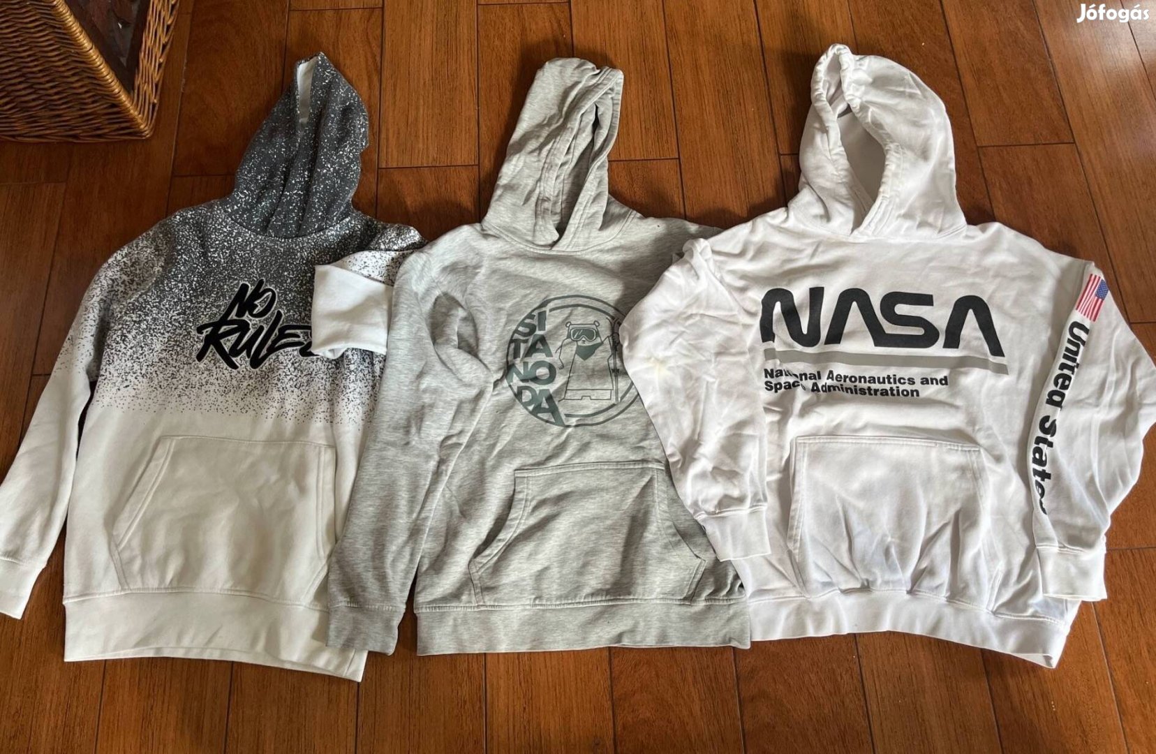 Pulóver, kapucnis 3db- 146-152