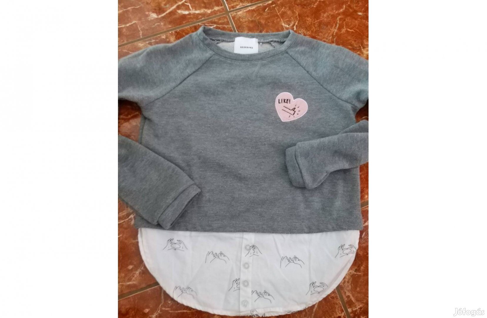 Pulóver eladó 140-es méretben