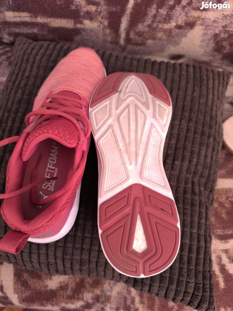 Puma cipő 39es !