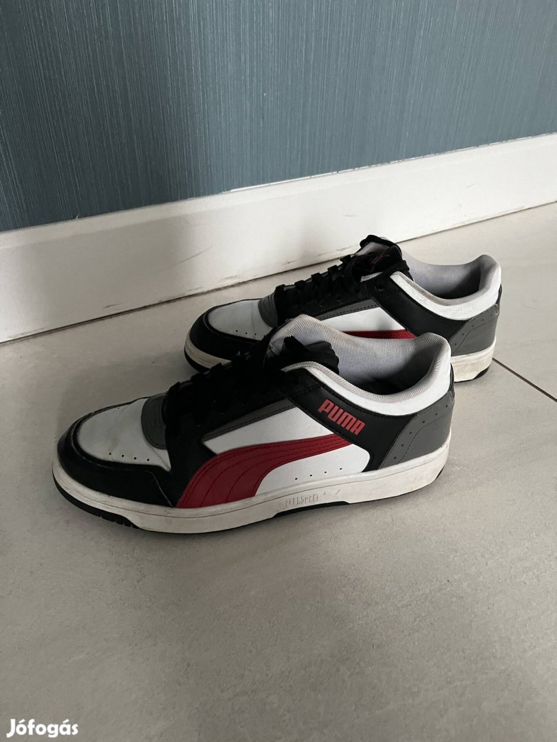 Puma cipő 40