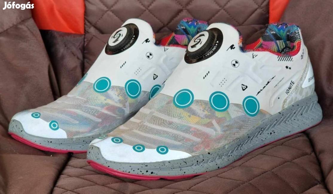 Puma cipő - 38,5