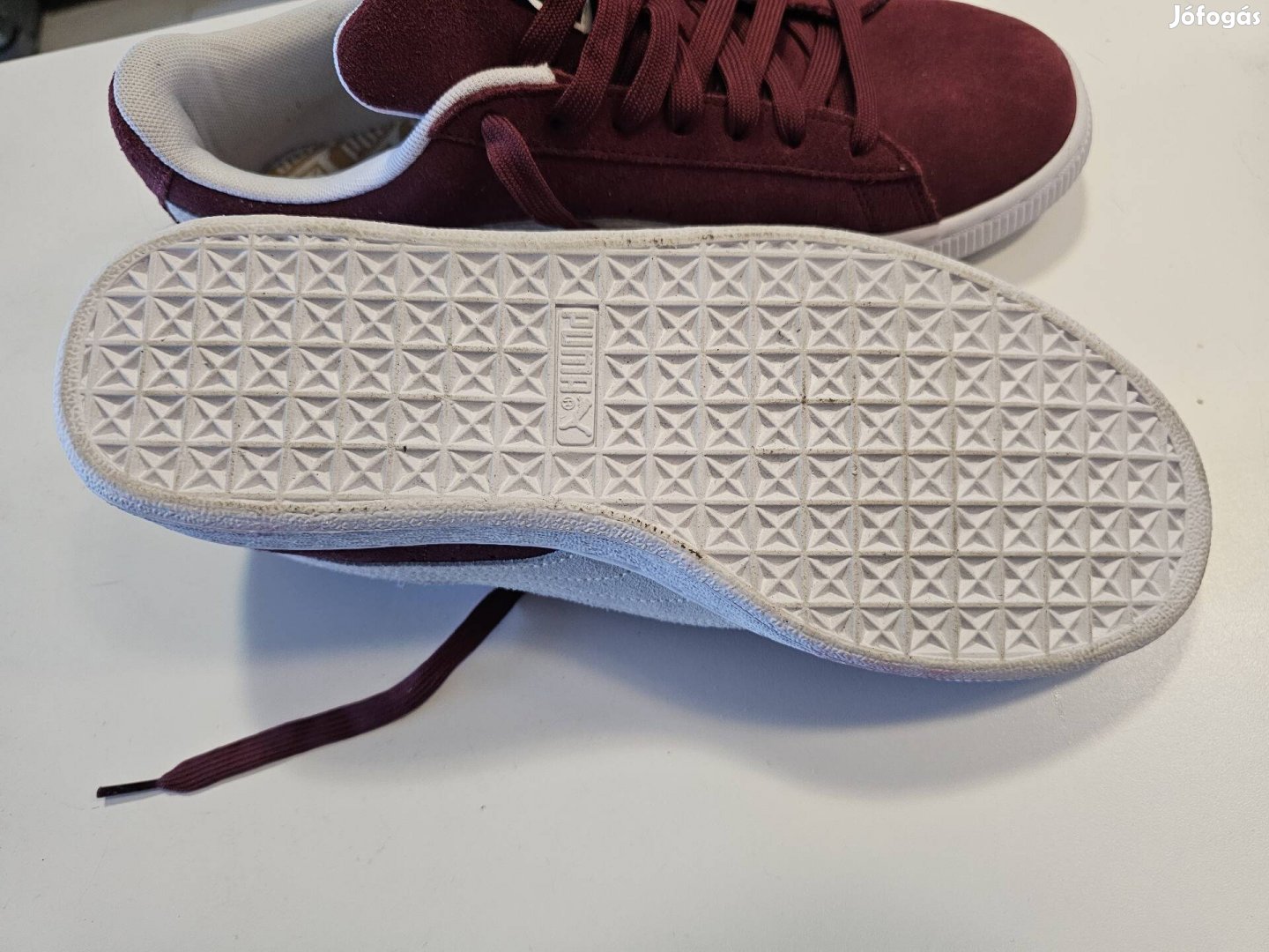 Puma cipő bal 43, jobb 42-es