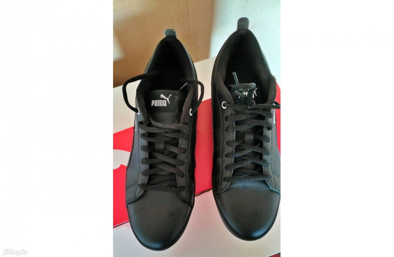 Puma női edzőcipő