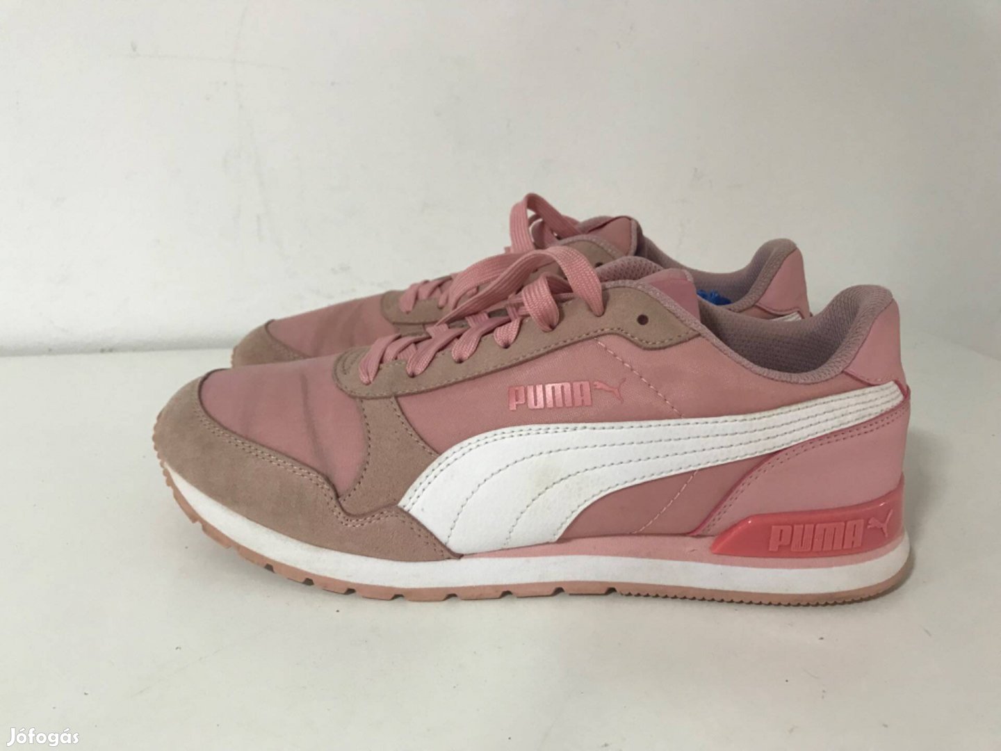 Puma női sport cipő eur40 méret