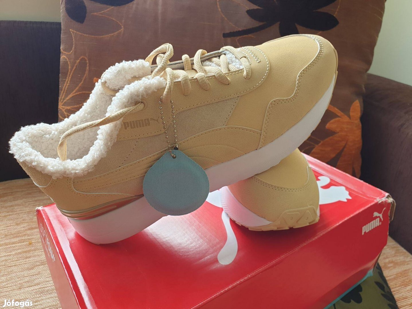 Puma sneaker női új!