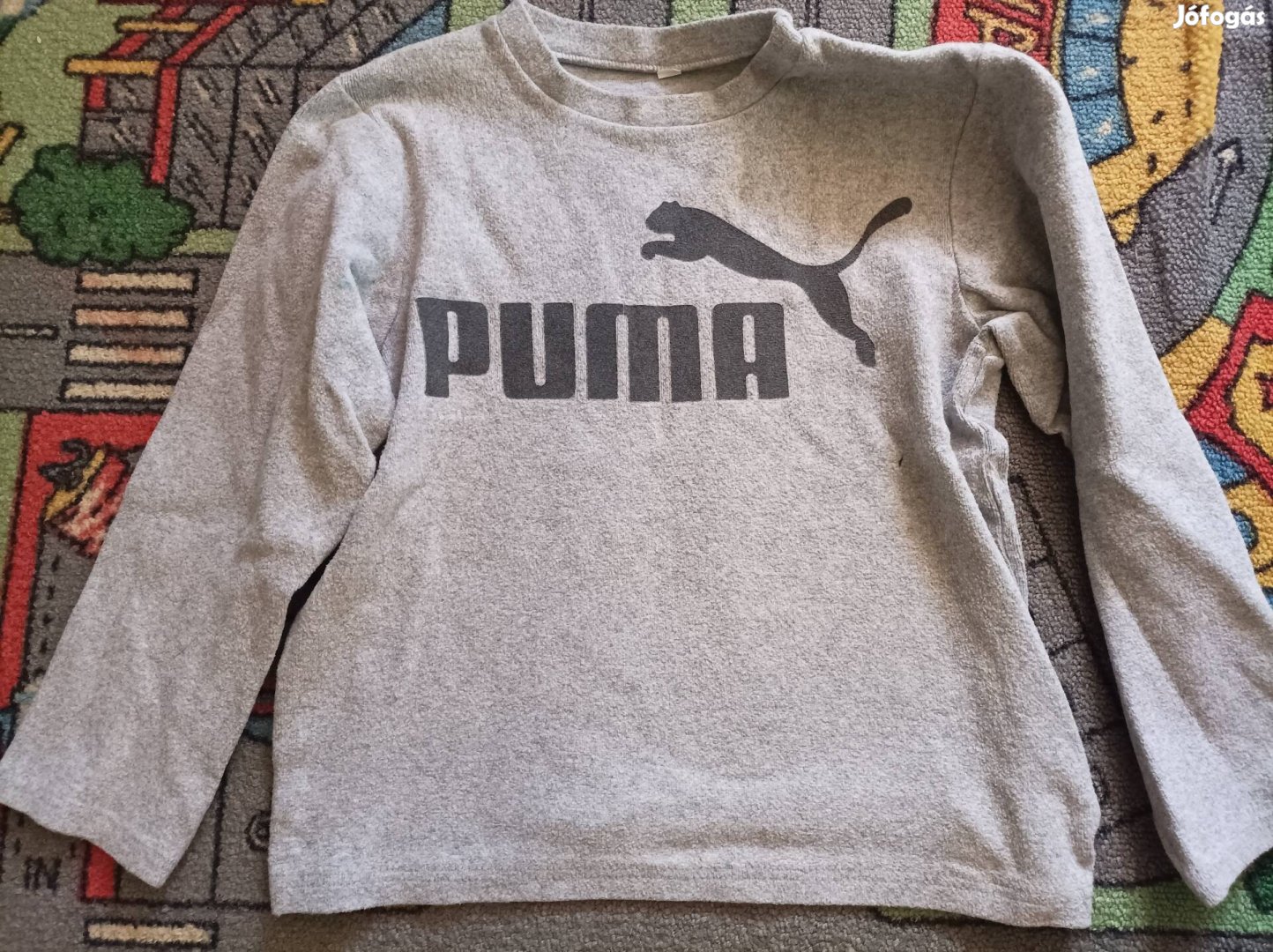 Puma szürke pulóver 116-os méret