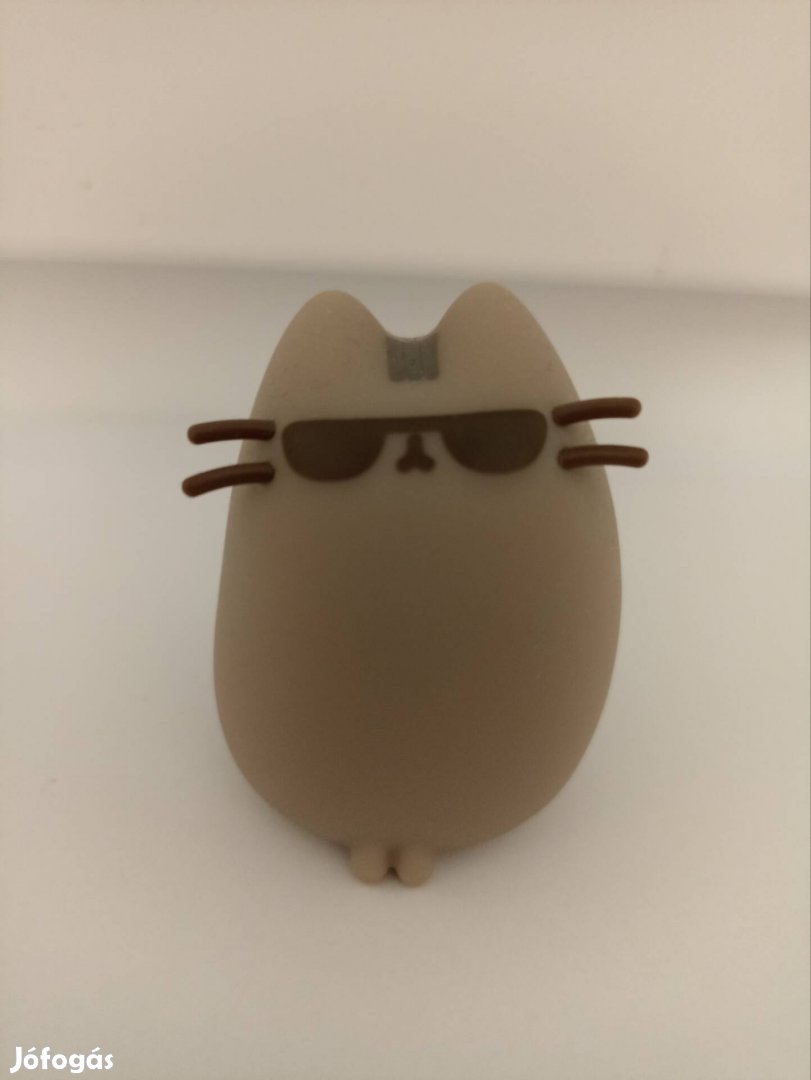 Pusheen figura