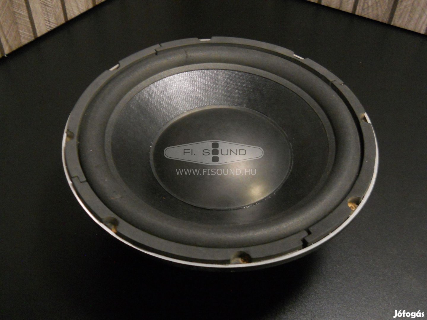Pyle  ,600W,4ohm,1db 30cm-s mélysugárzó