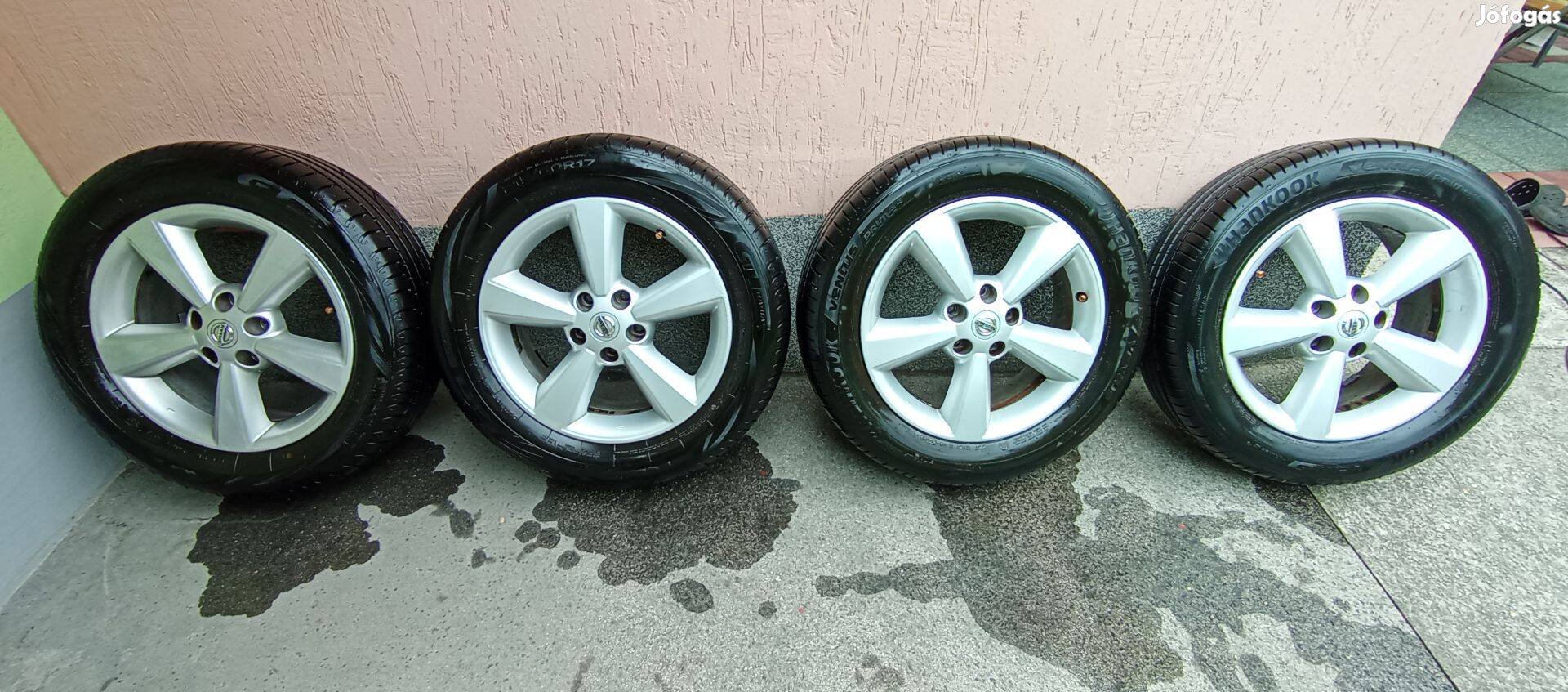 Qashqai alufelni 17" 215/60 r17 nyári gumival