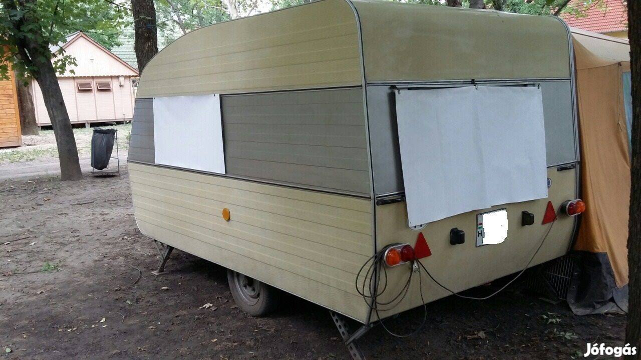Qek Aero 325 Lakókocsi
