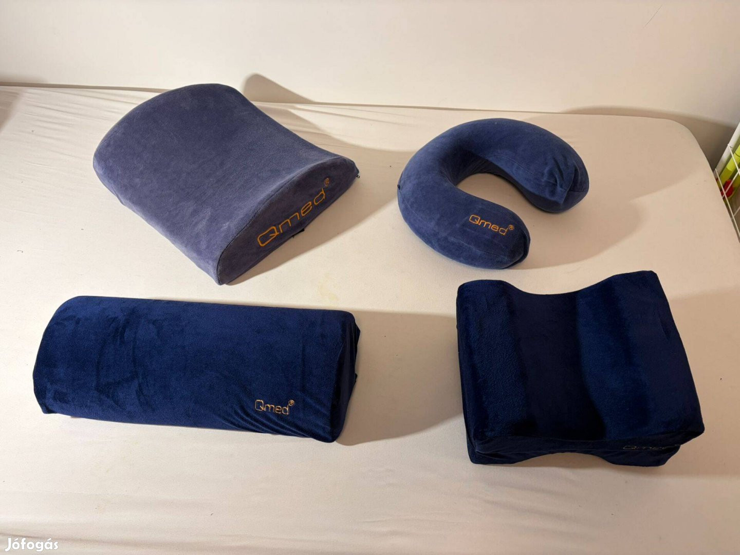Qmed memóriahabos párnacsomag kiváló állapotban eladó
