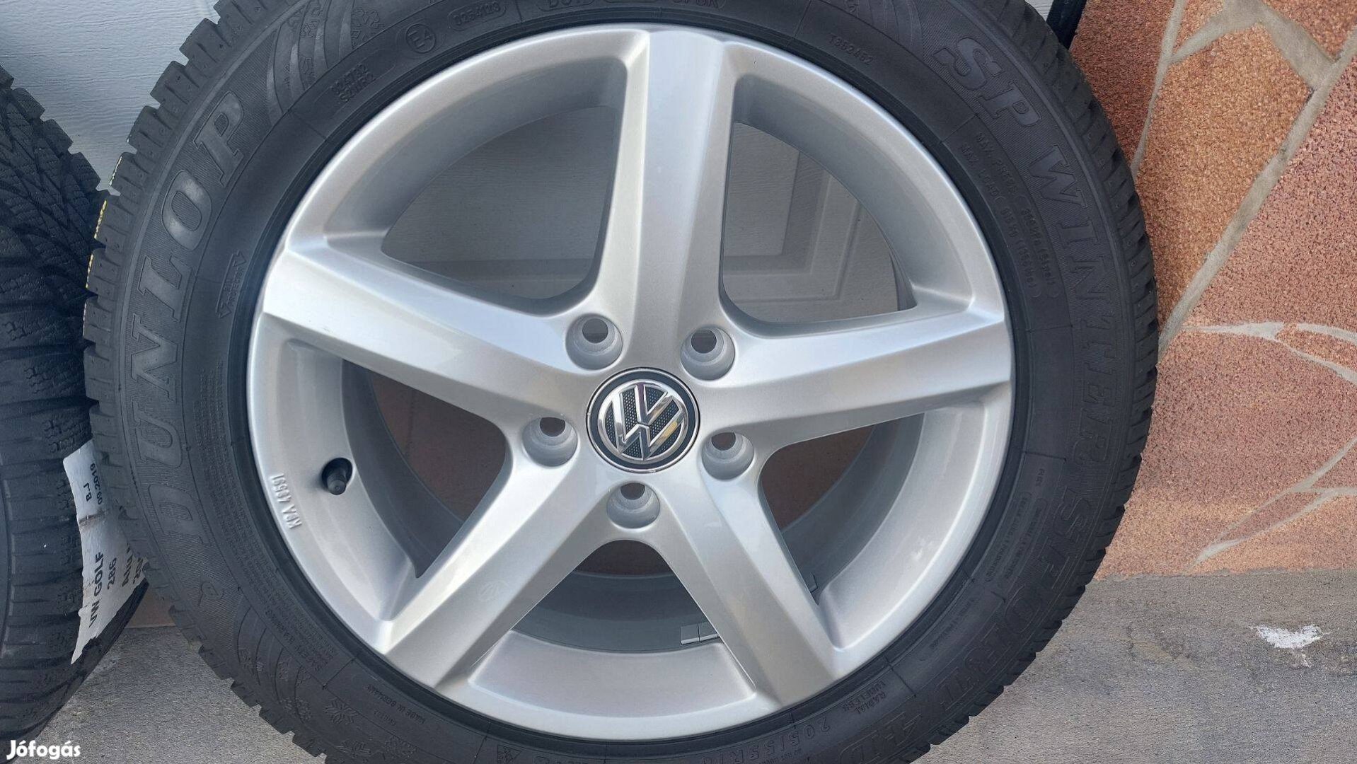 Qqq 3 Gyári, 16" VW Golf VII. /Aspen/ alufelni Téli gumikkal