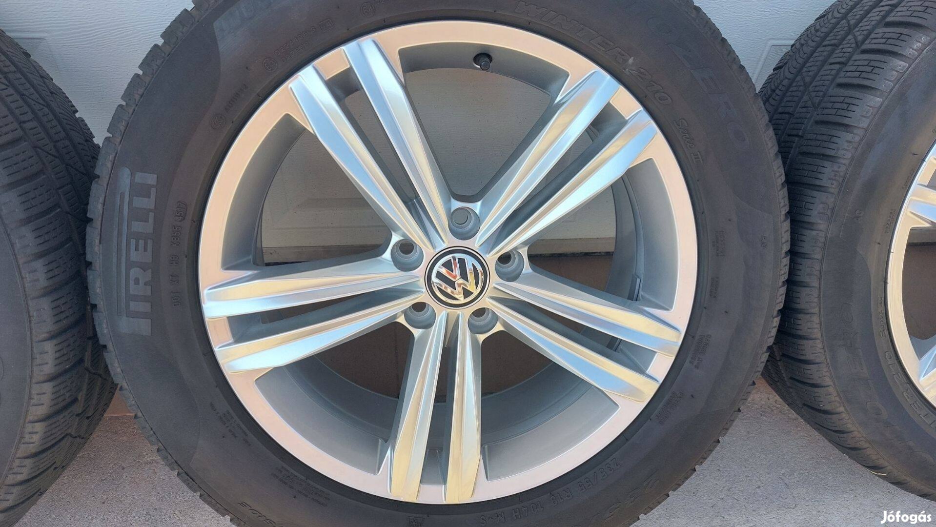 Qqq Gyári, VW Tiguán II. 5NA /Sebring/18" alufelni,Téligumi