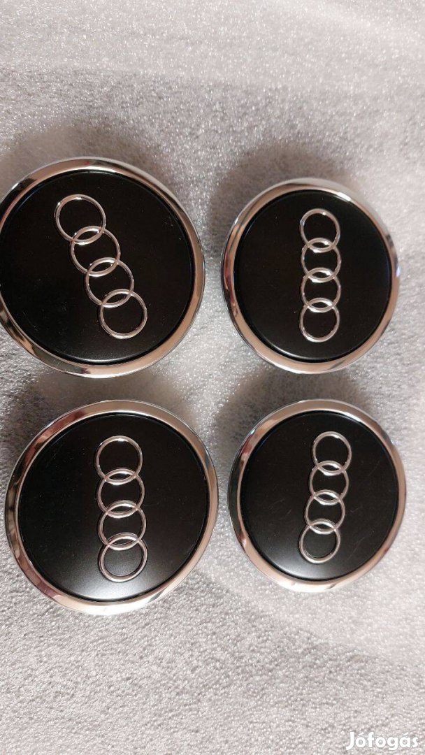 Qqq Új, gyári Audi alufelni kupak 69 mm mattfekete