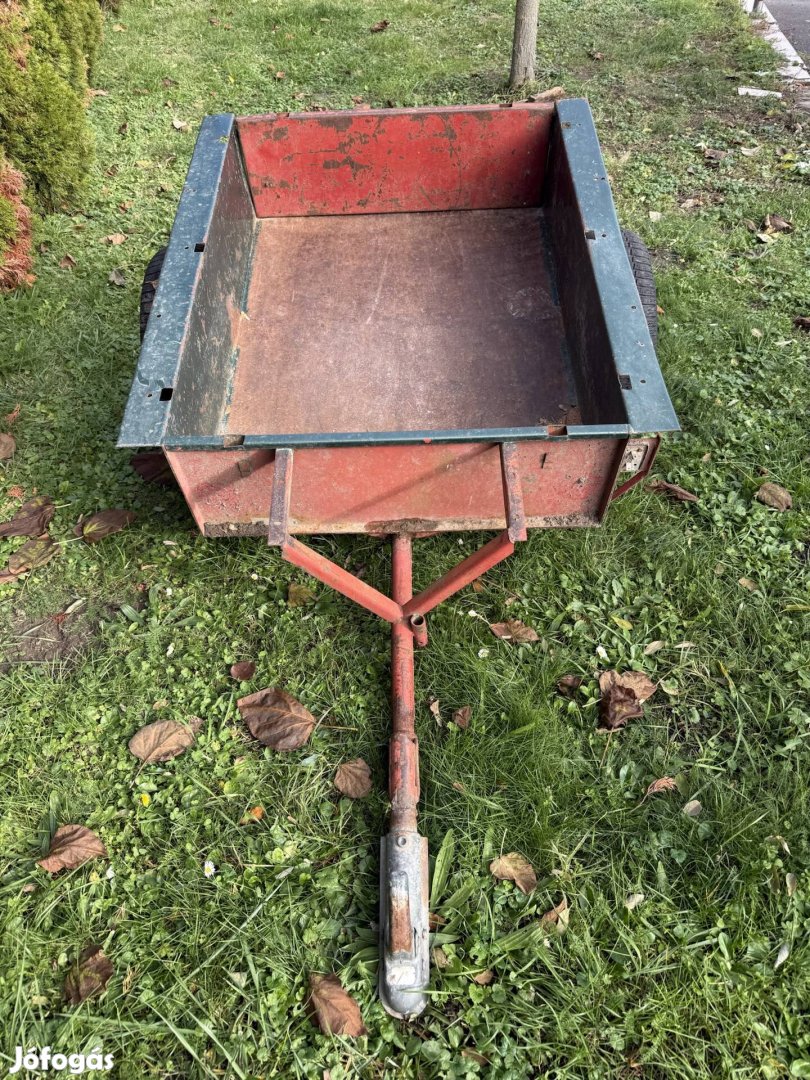 Quad Utánfutó