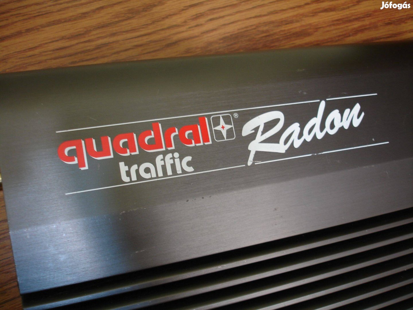 Quadral Traffic Radoon autós erősítő 4/3/2 csatornás autó erősítő autó