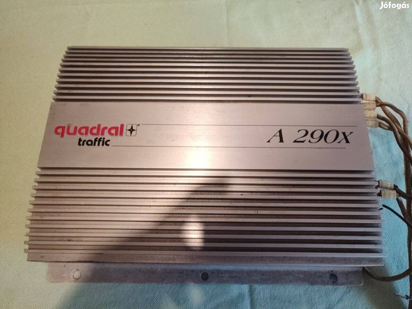 Quadral traffic a 290x autóhifi erősítő minőségi hangzás,