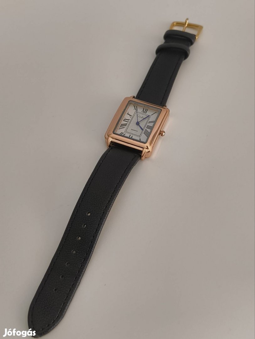 Quartz öltöny óra