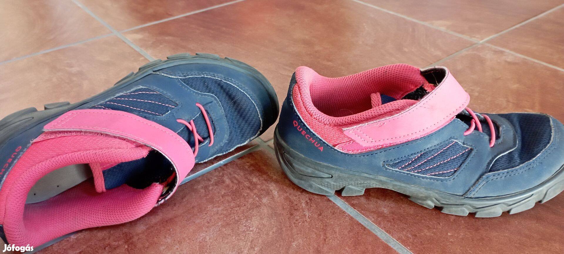 Quechua, sötétkék - pink, használt, 34-es cipő eladó!