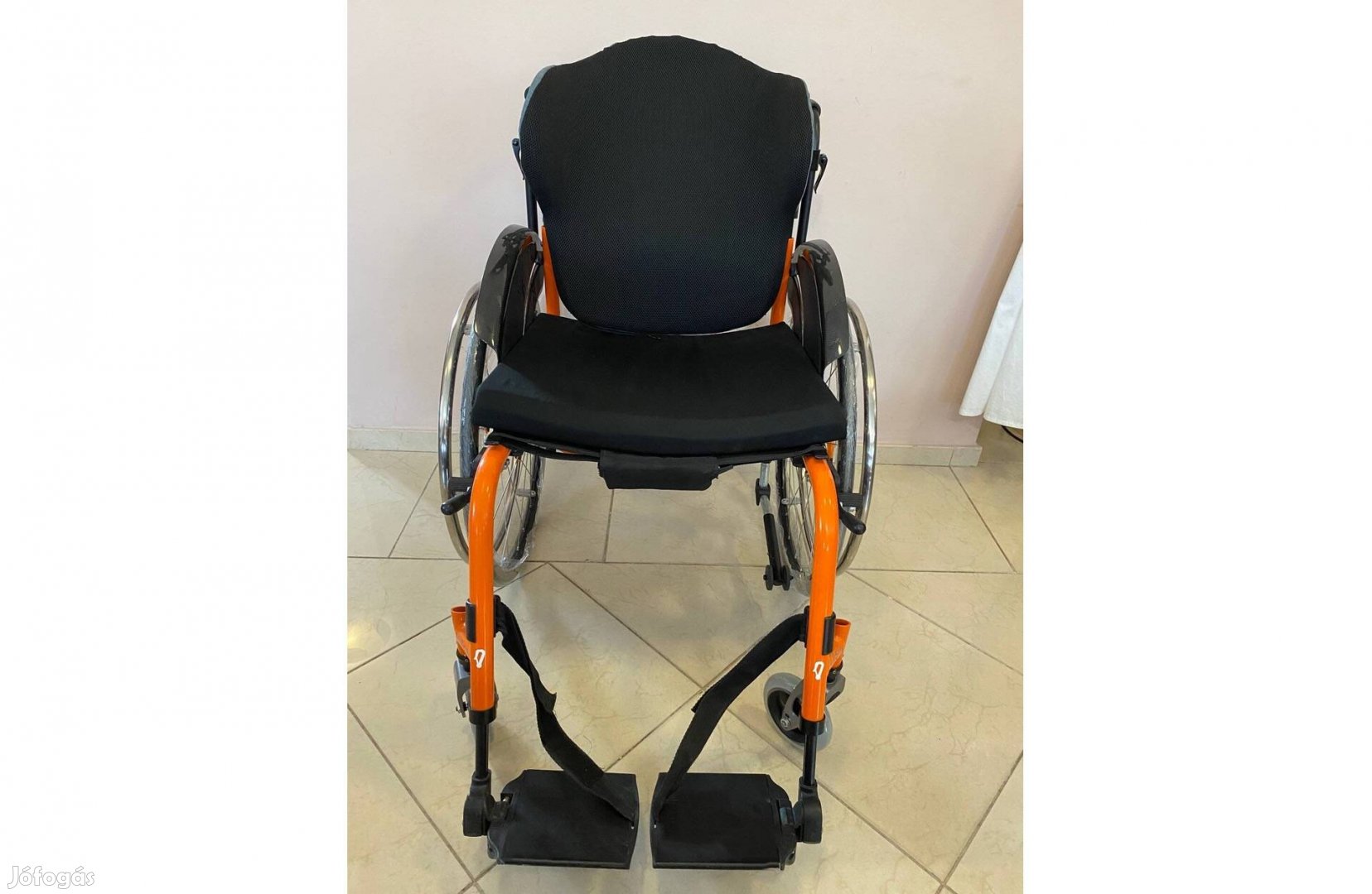 Quickie Argon félaktív kerekesszék 45 cm új állapot