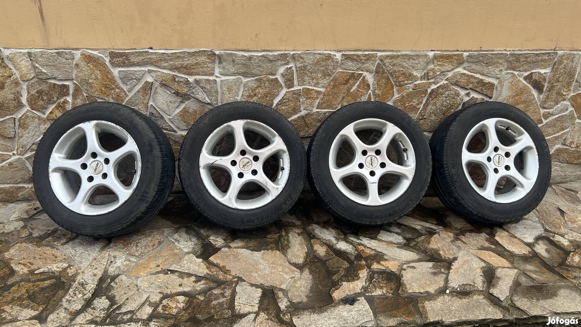 R15 coll Autec alufelni 5x110 195/60-15 nyári gumi