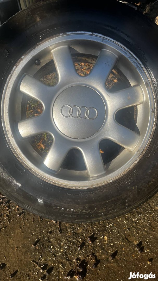 R15 gyári Audi 