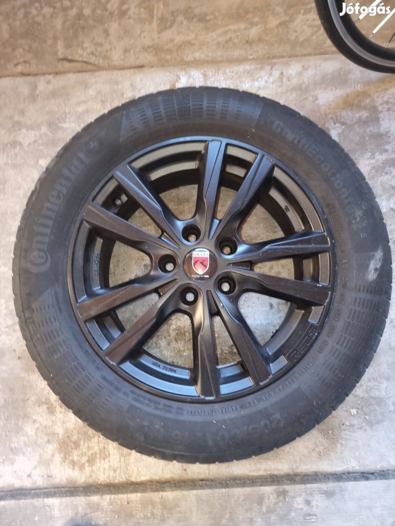 R16, ET40,d66,6, Mercedes&Ssangyong Tivoli alufelni gr nyári gumival
