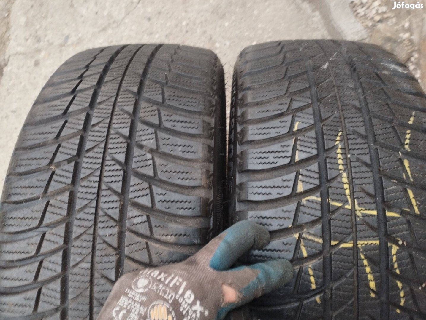 R17 225/45 Bridgestone téli gumi 2 db