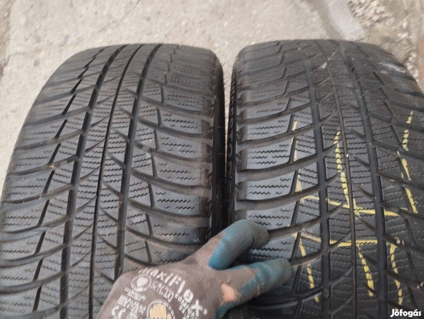 R17 225/45 Bridgestone téli gumi 2 db