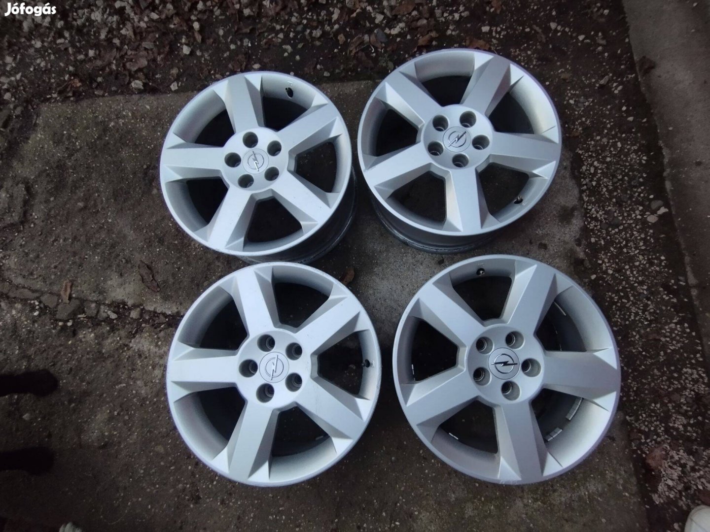 R17 5x110 Gyári Opel alufelni garnitúra